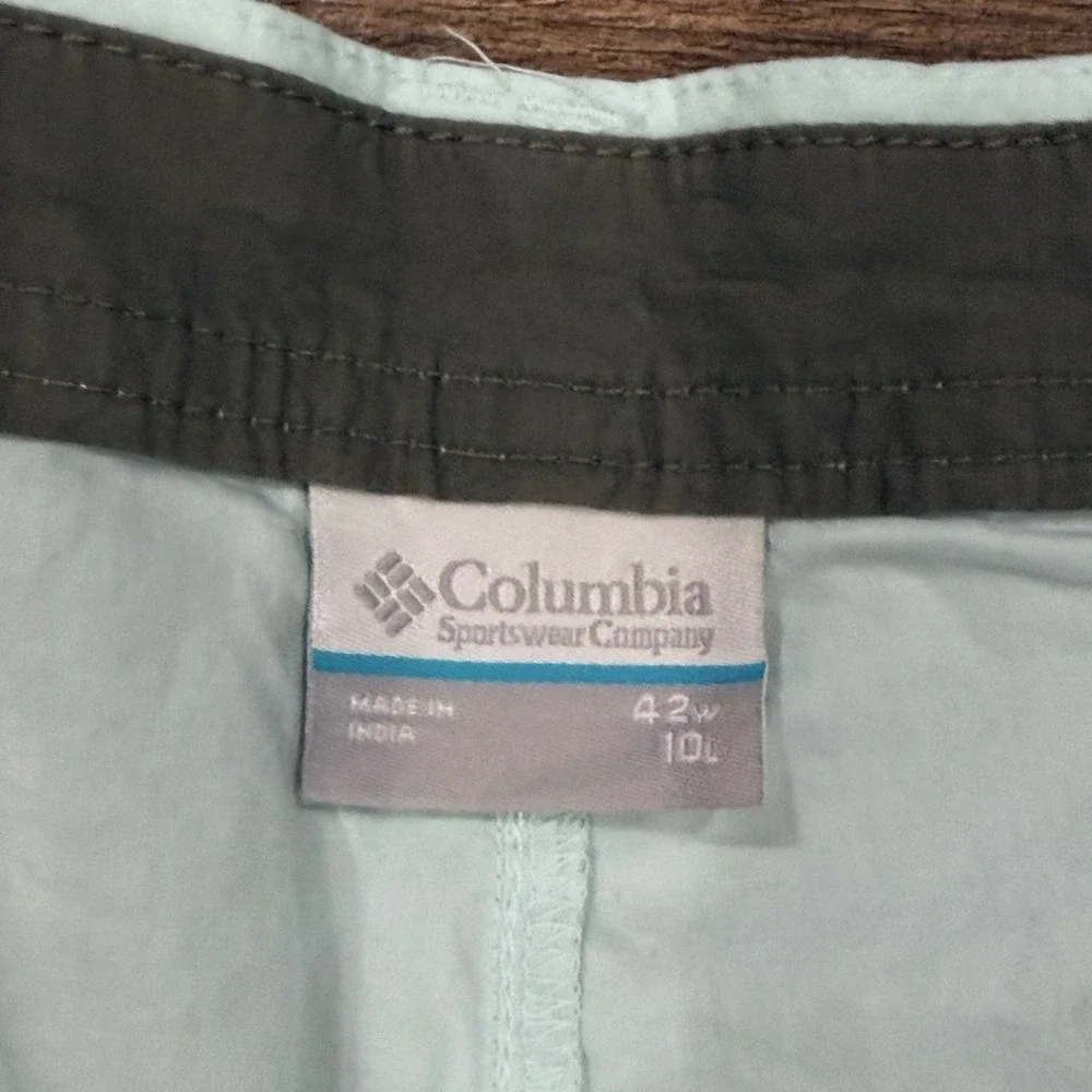 Columbia NWT Mint Green Cotton Bermuda Shorts Size 42 Regular 10